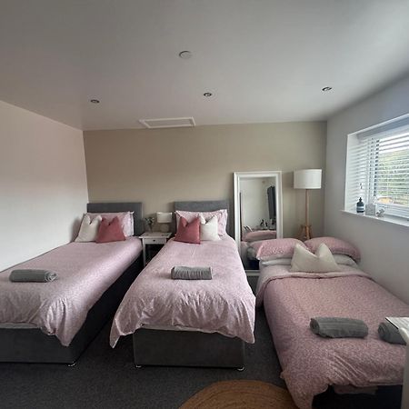Abbey'S Inn Cheadle  Eksteriør bilde